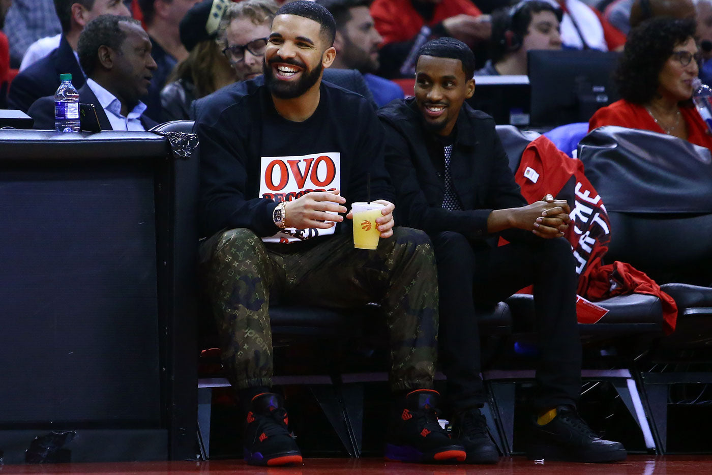 JORDAN BRAND DROPS THE AIR JORDAN 4 "RAPTORS" DRAKE PE
