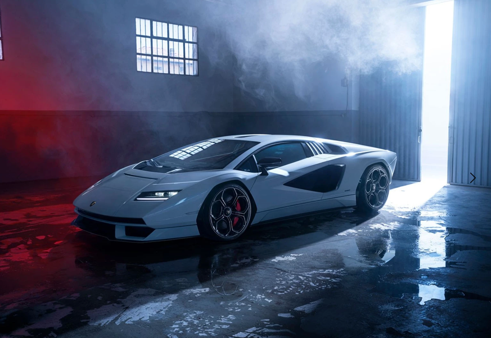 The Legendary Lamborghini Countach Is Back & It's Been Worth the 50 Year Wait