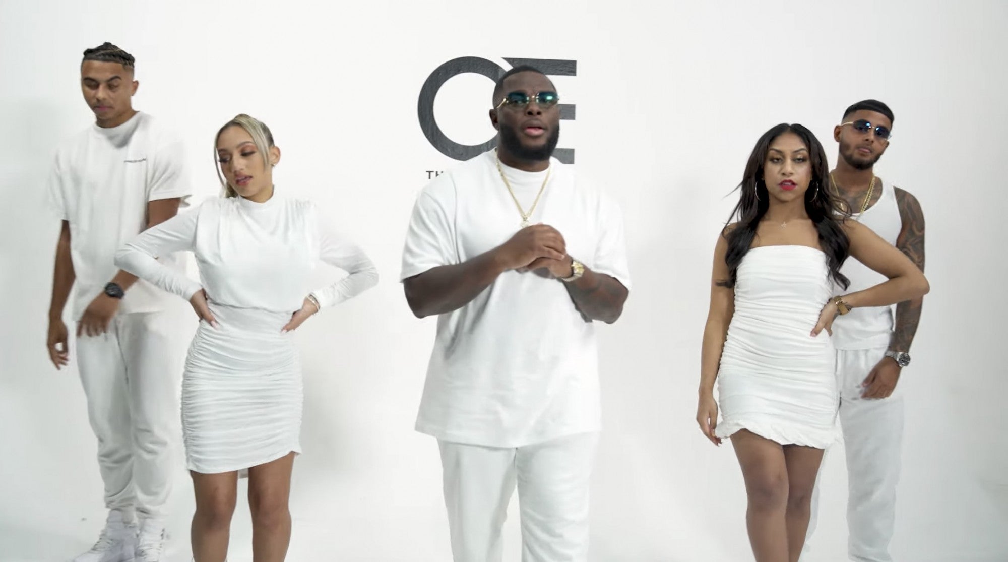 VIDEO: PRICELESS, KOACH & ROXY ROSA – RISICO FT. NADIVA, ROMANO SANTINO & ROXY ROSA & OATH