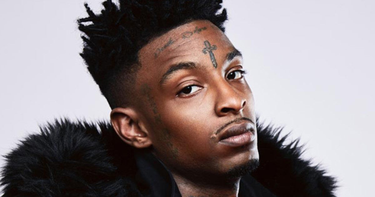 21 SAVAGE SHOWS OFF HIS CUSTOM $100 000 GAMING BED