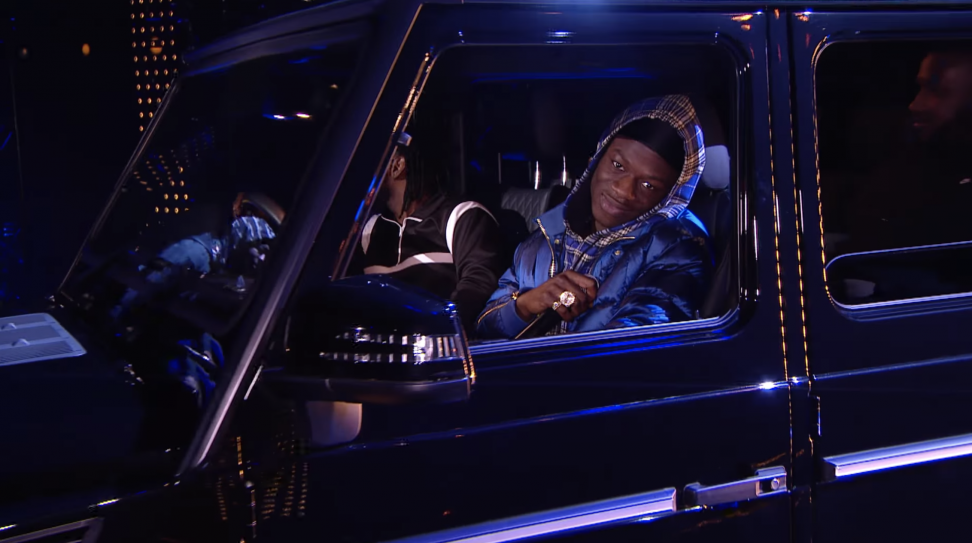 J HUS SURPRISES THE CROWD AT DRAKE'S CONCERT IN LONDON