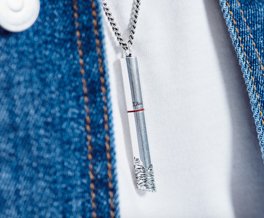 DIORS NEW METAL CIGARETTE NECKLACE
