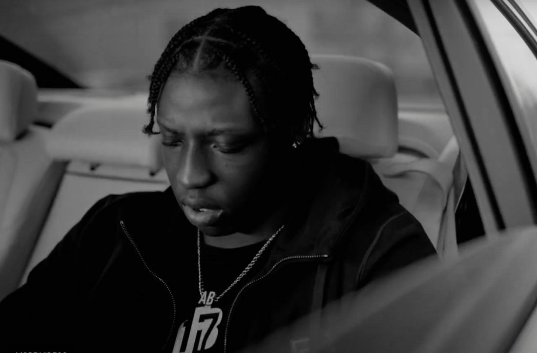 VIDEO: ABRA CADABRA – TRENCHES