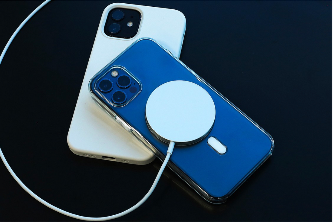 iPhone 12 Users Report Issues With Short Battery Life