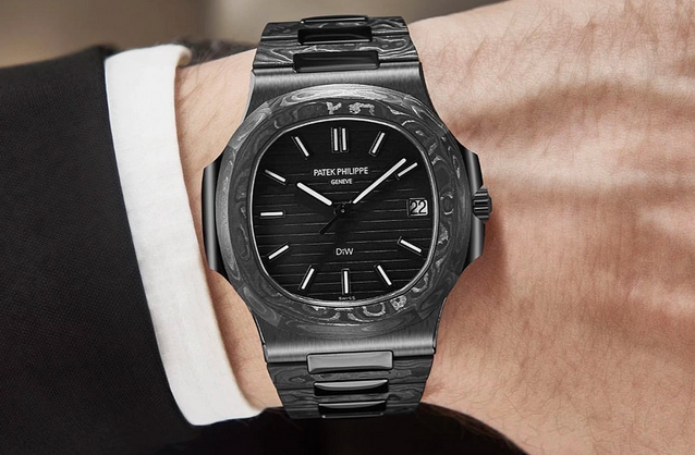 DiW Crafts Carbon Fiber/DLC Black Grail Project Patek Philippe Nautilus