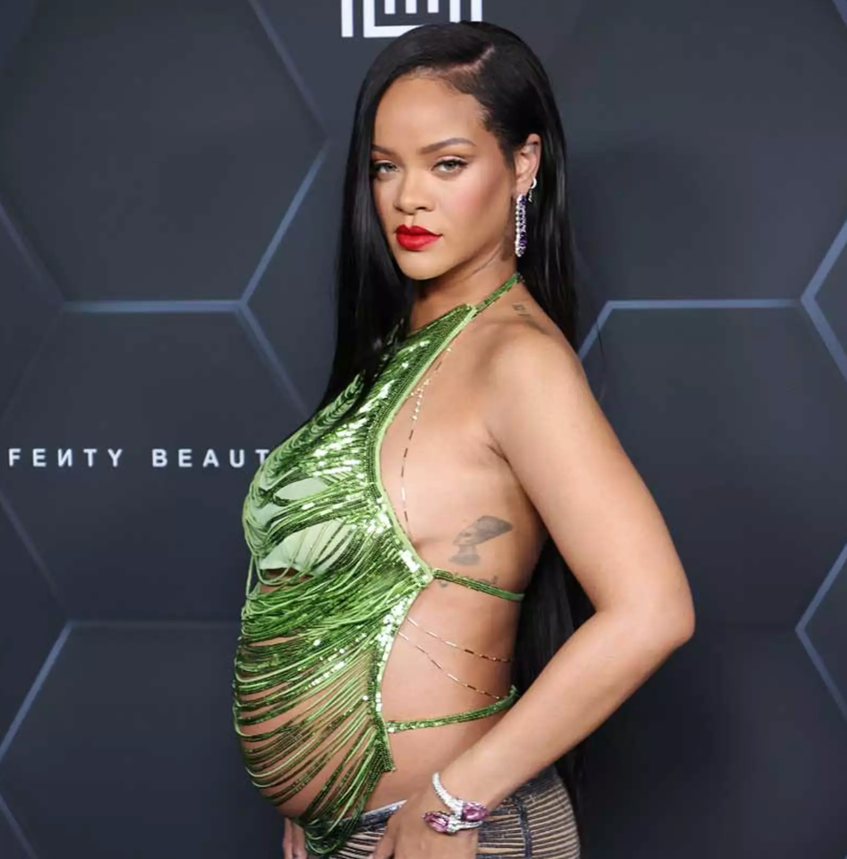 Rihanna Keeps Wearing the Hottest Maternity Looks Ever