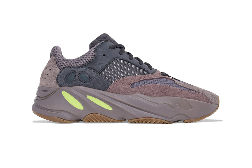 Adidas YEEZY BOOST 700 “Mauve”