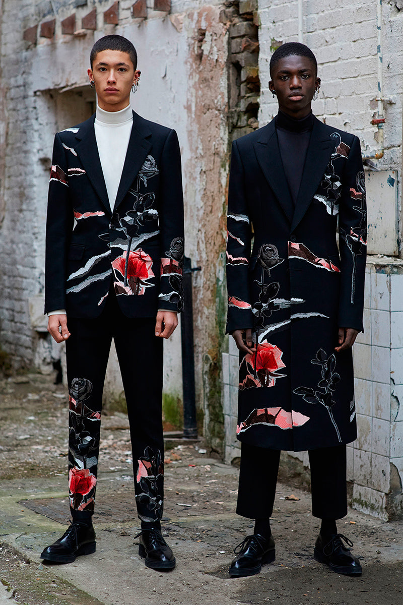 ALEXANDER MCQUEEN DROPS LOOKBOOK FOR PATTERN HEAVY FW19 COLLECTION