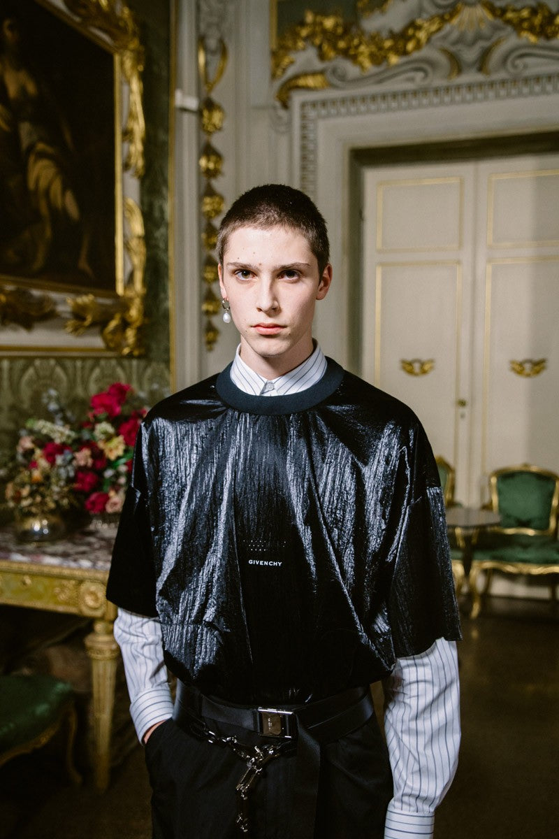 GIVENCHY SS20 PROPOSES LUXURY FOR THE NEXT GEN