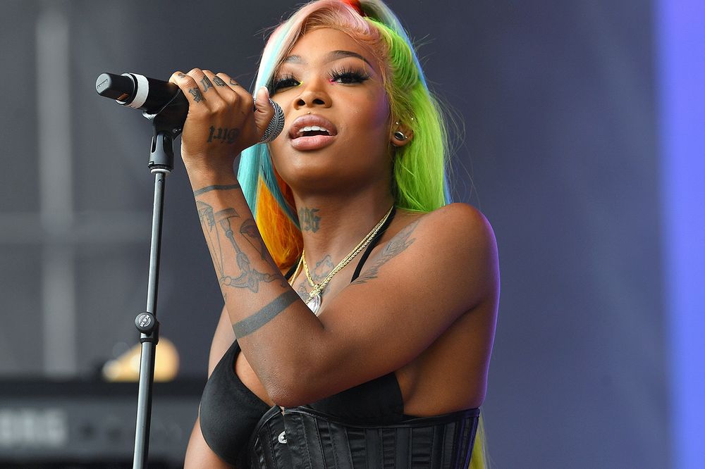 Summer Walker's 'Still Over It' Projected to Hold Biggest Debut by R&B Female Artist Since Beyoncé's 'Lemonade'