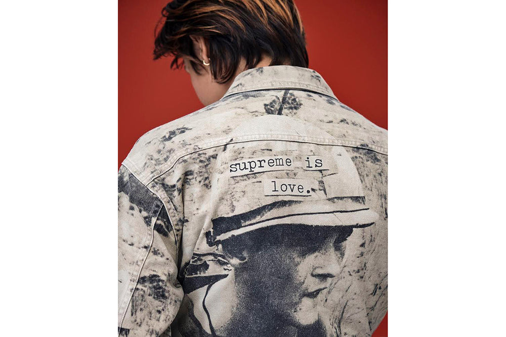 SUPREME TEASES FW19 W/ VID OF SNAKE CHARMER WEARING BOX LOGO TEE