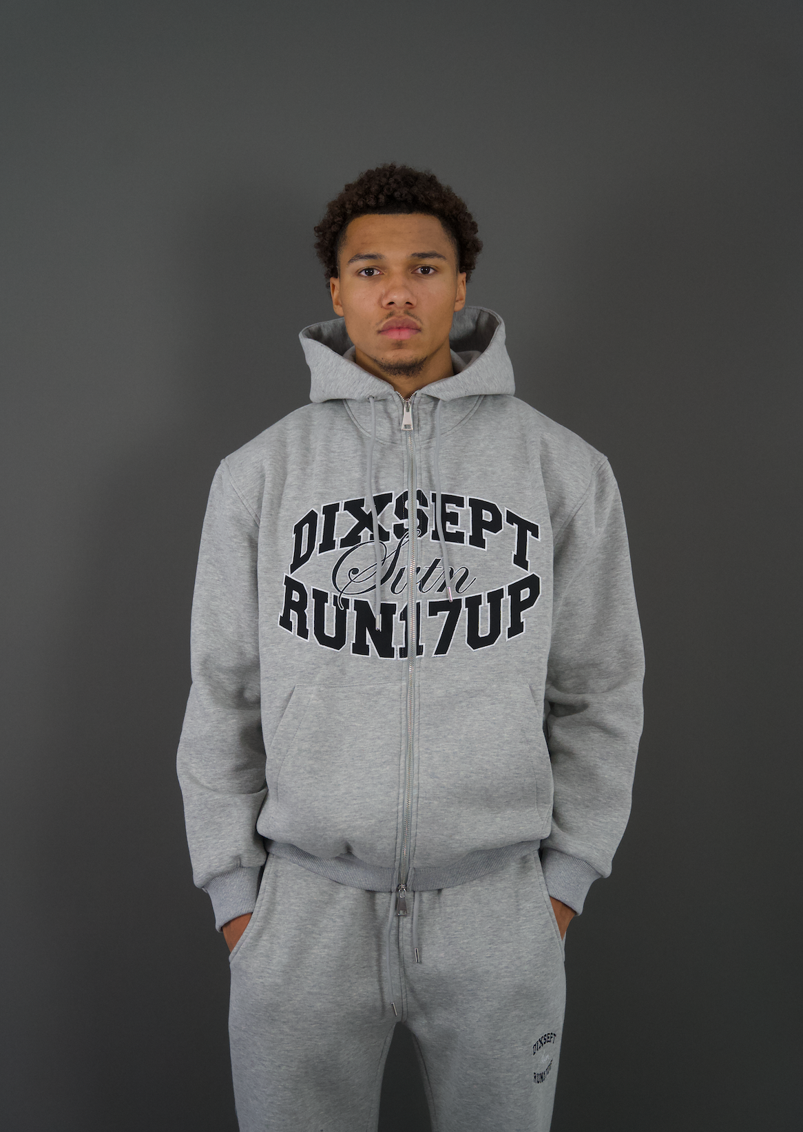 HOODIES & ZIPS