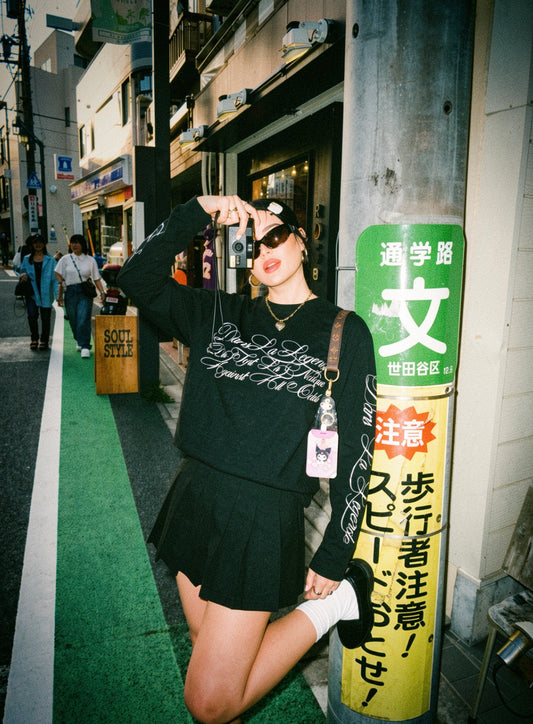 Black Dans La Legende Longsleeve