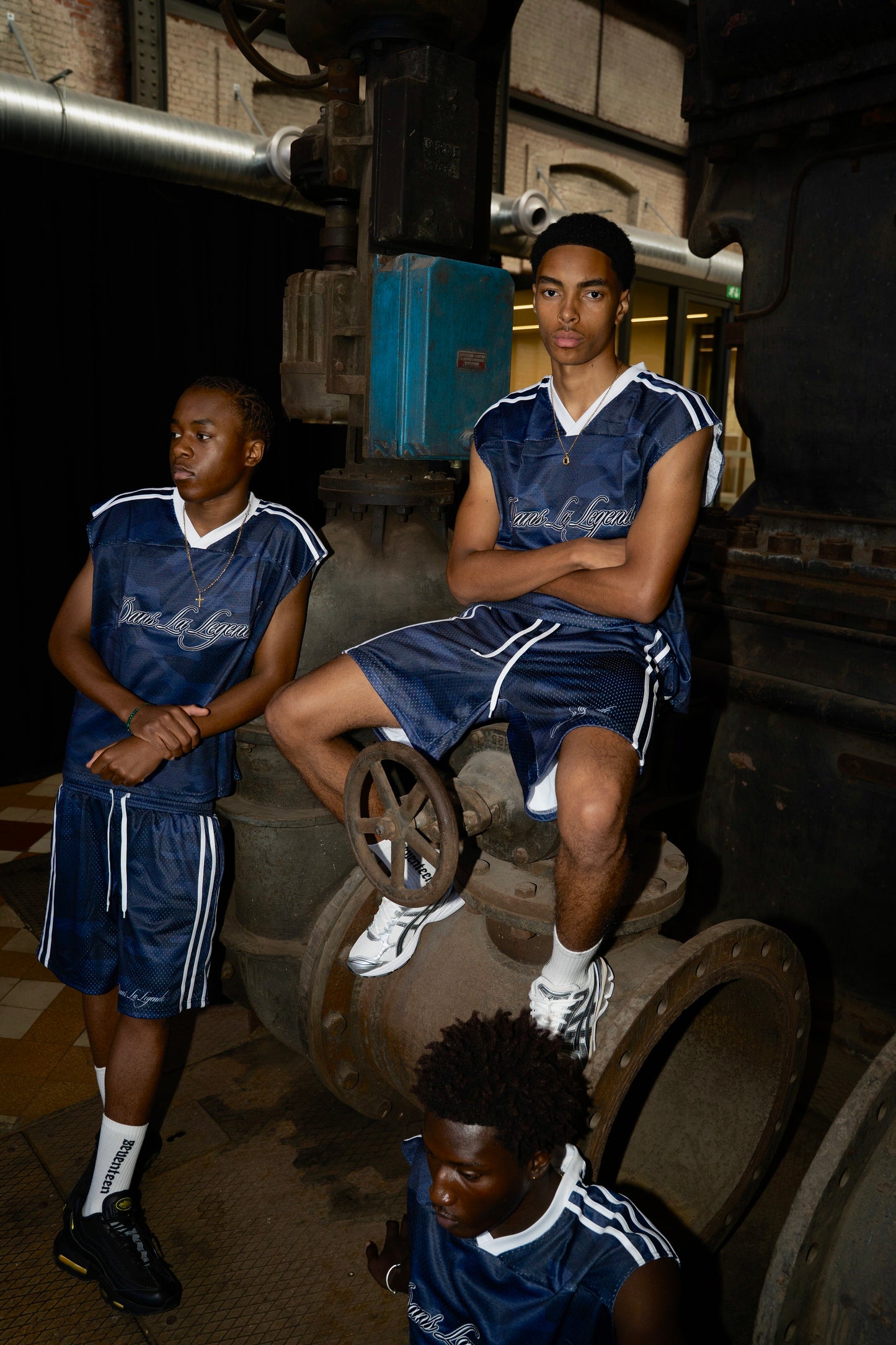 Dans La Legende Navy Sleeveless Mesh Jersey