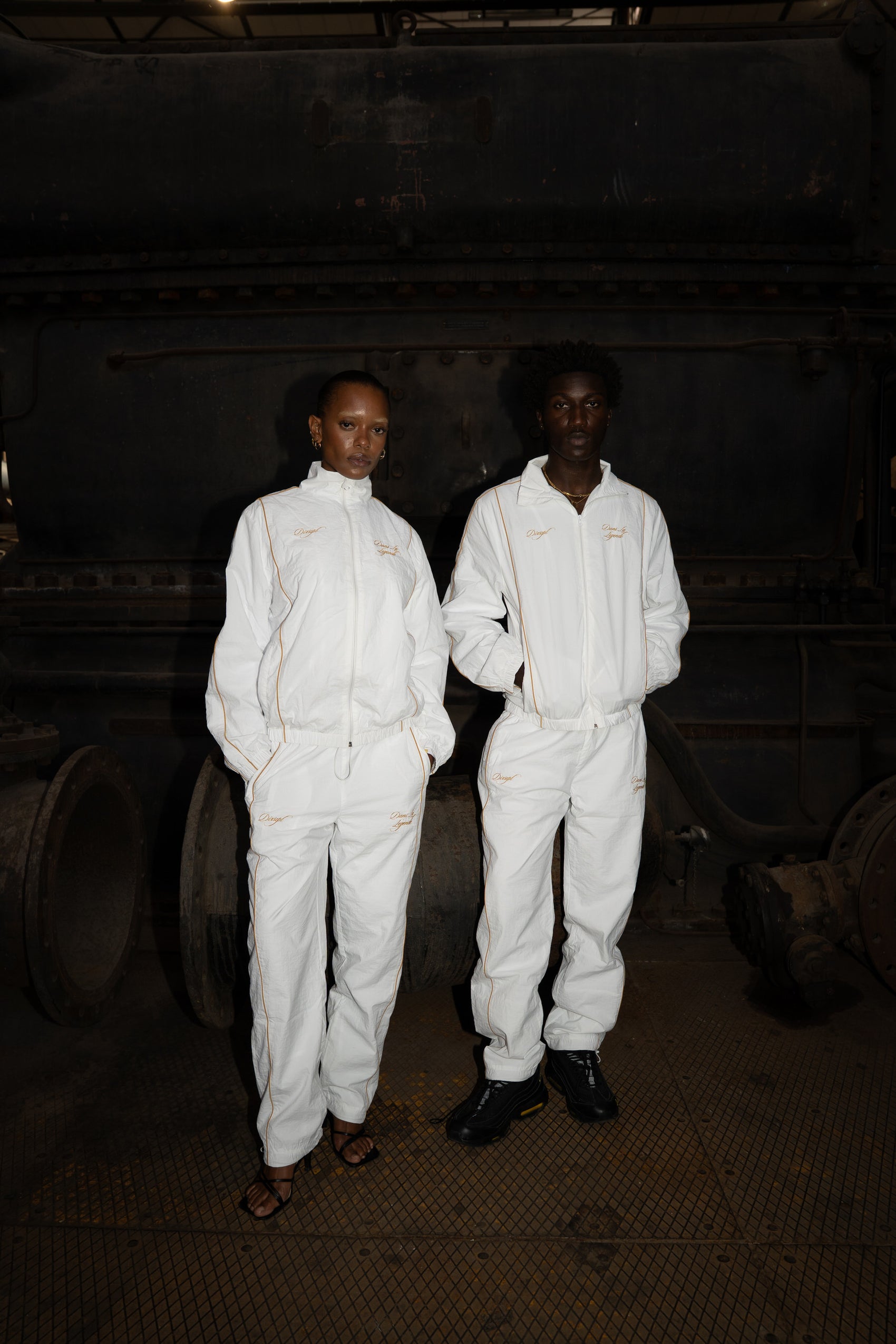 Dans La Legende White Windbreaker Jacket