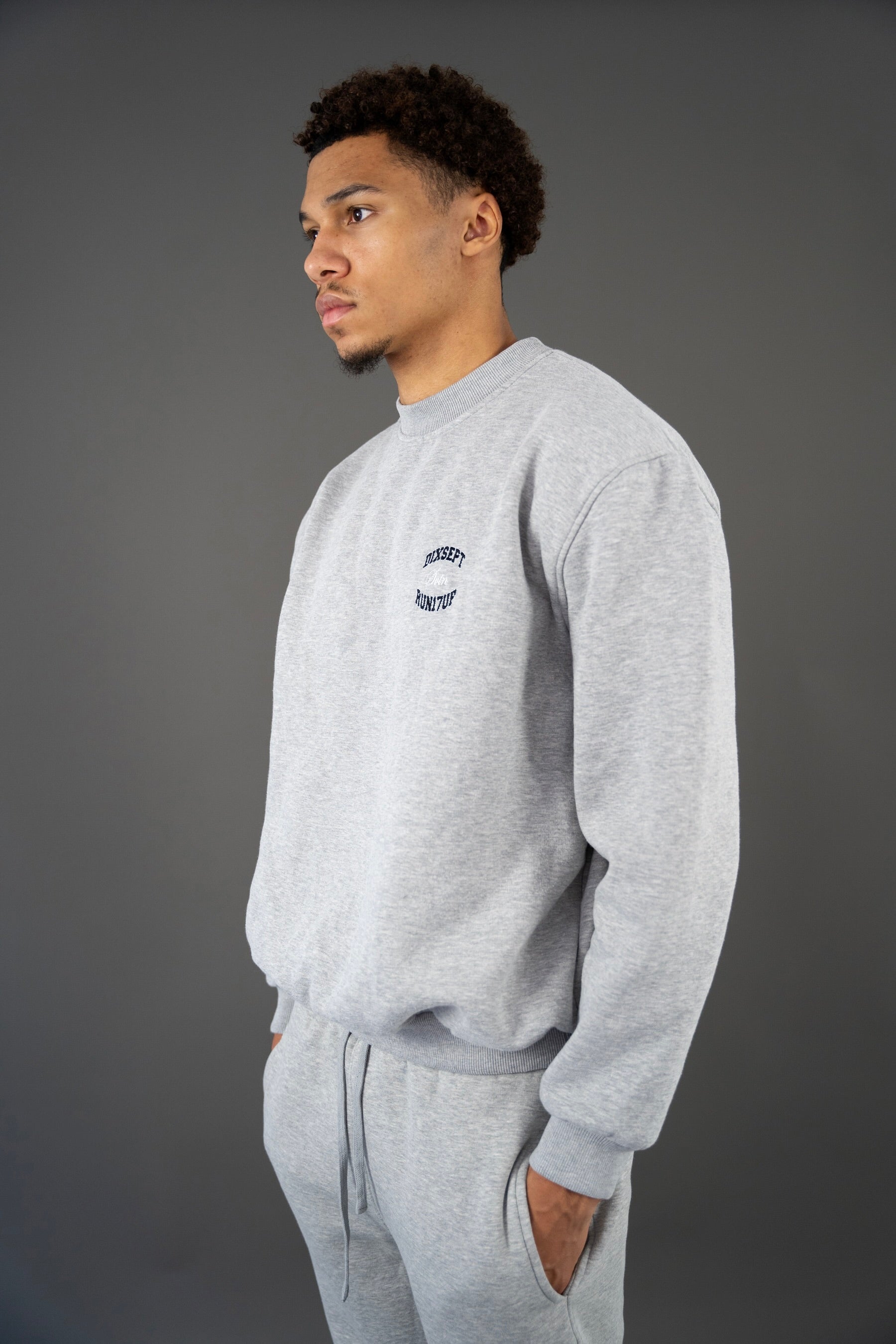 Dixsept Svtn Grey Crewneck