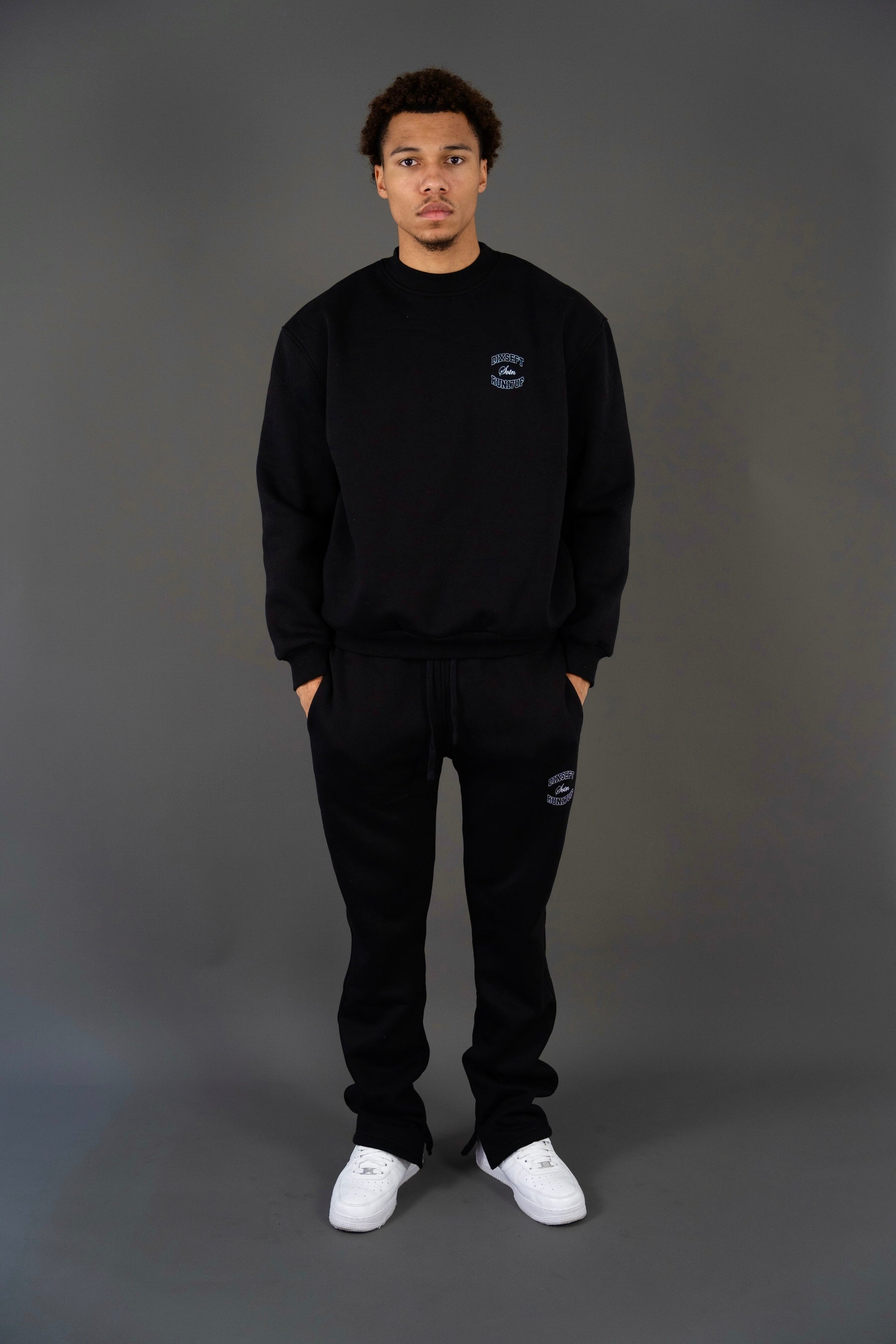 Dixsept Svtn Black Crewneck