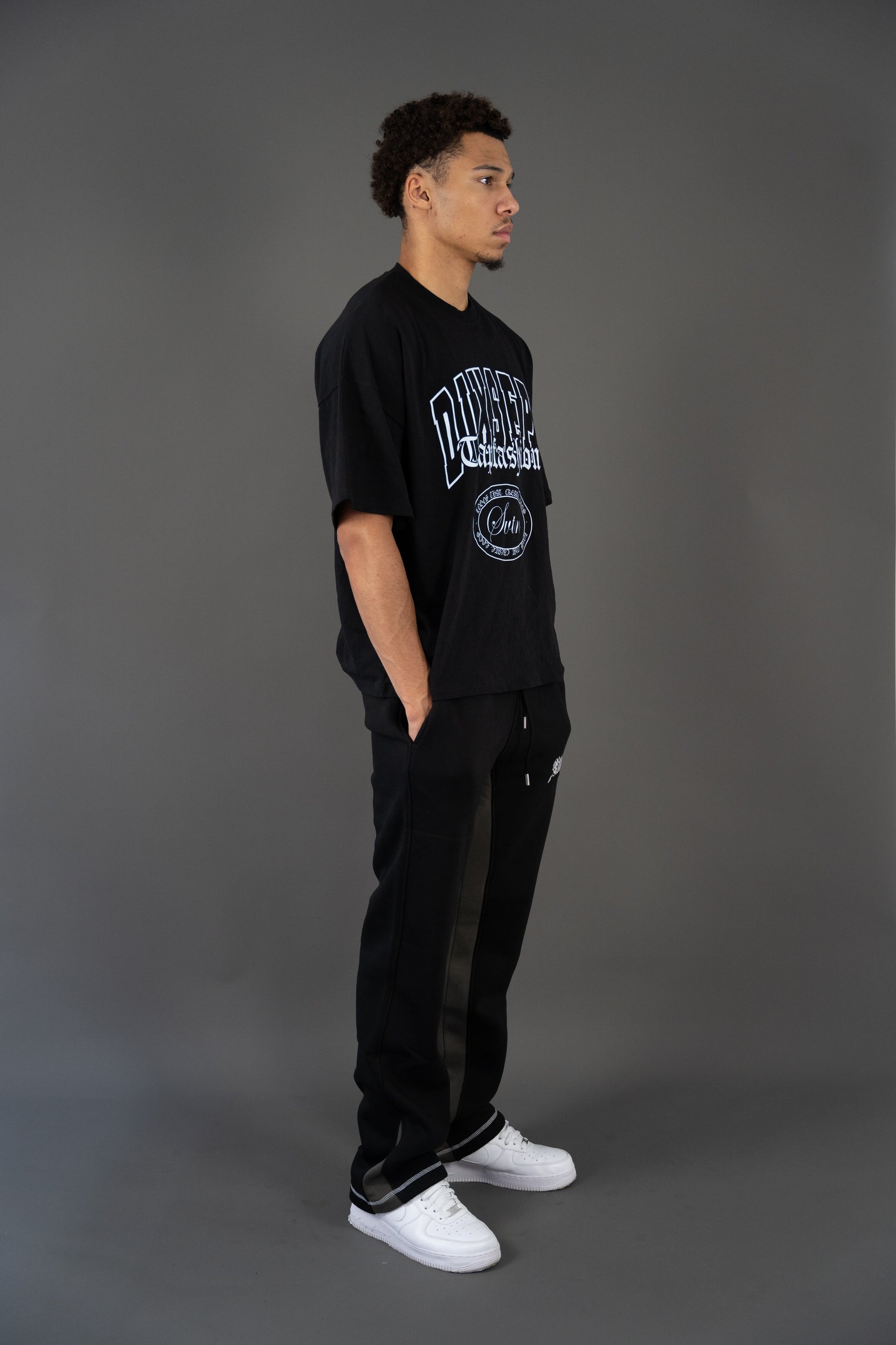 Run It Up 2.0 Black Sweatpants | Seventeenthebrand