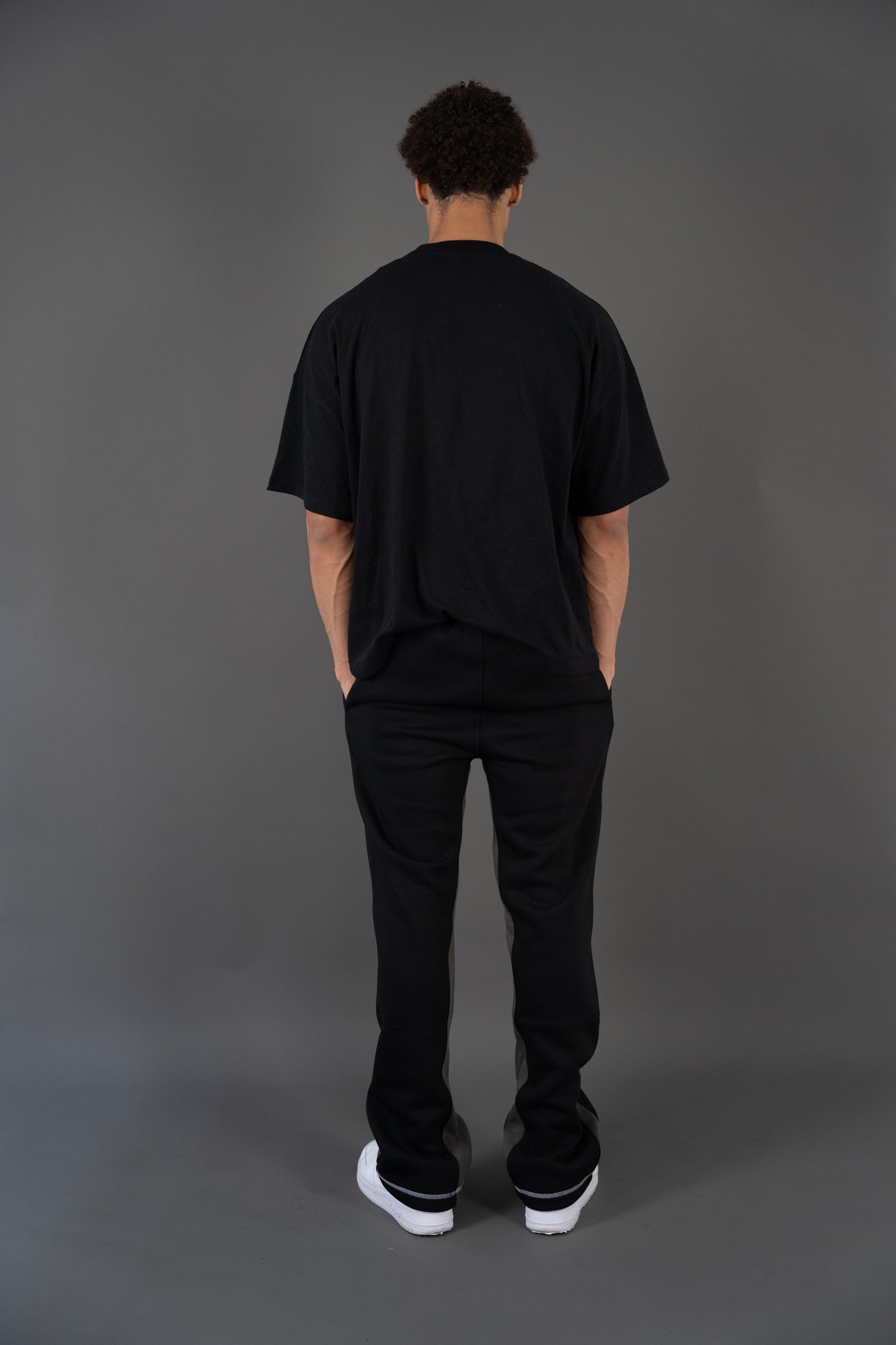 Run It Up 2.0 Black Sweatpants | Seventeenthebrand