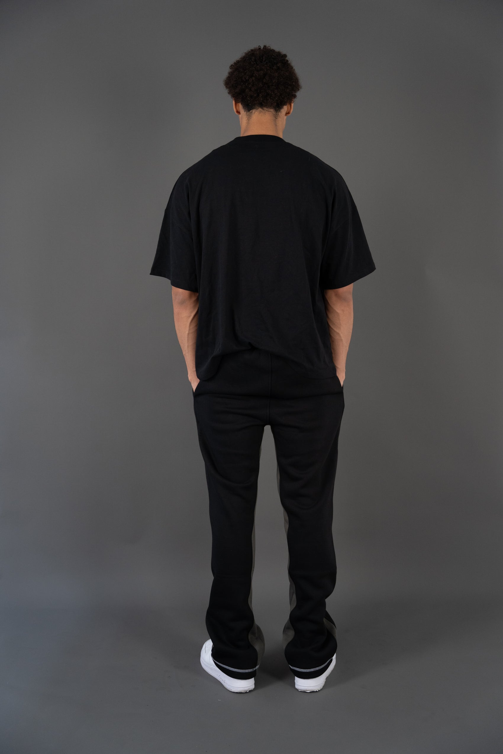 Run It Up 2.0 Black Sweatpants | Seventeenthebrand