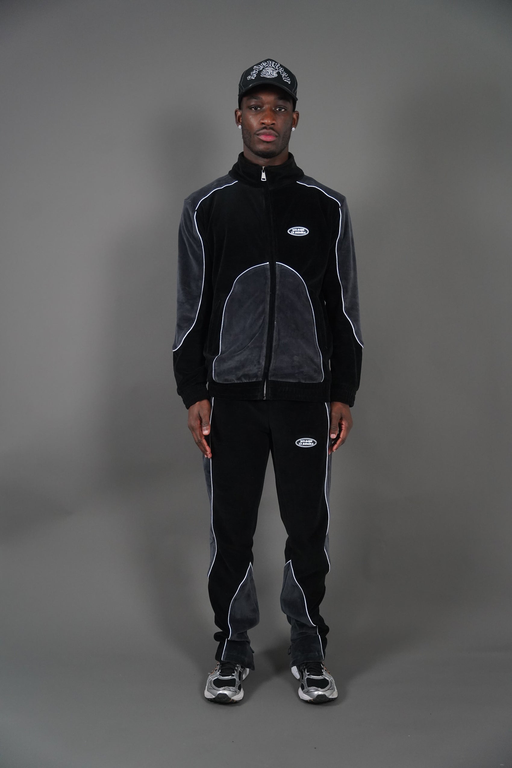 Paid in full 3.0 - Black Colorblock Velvet Pants