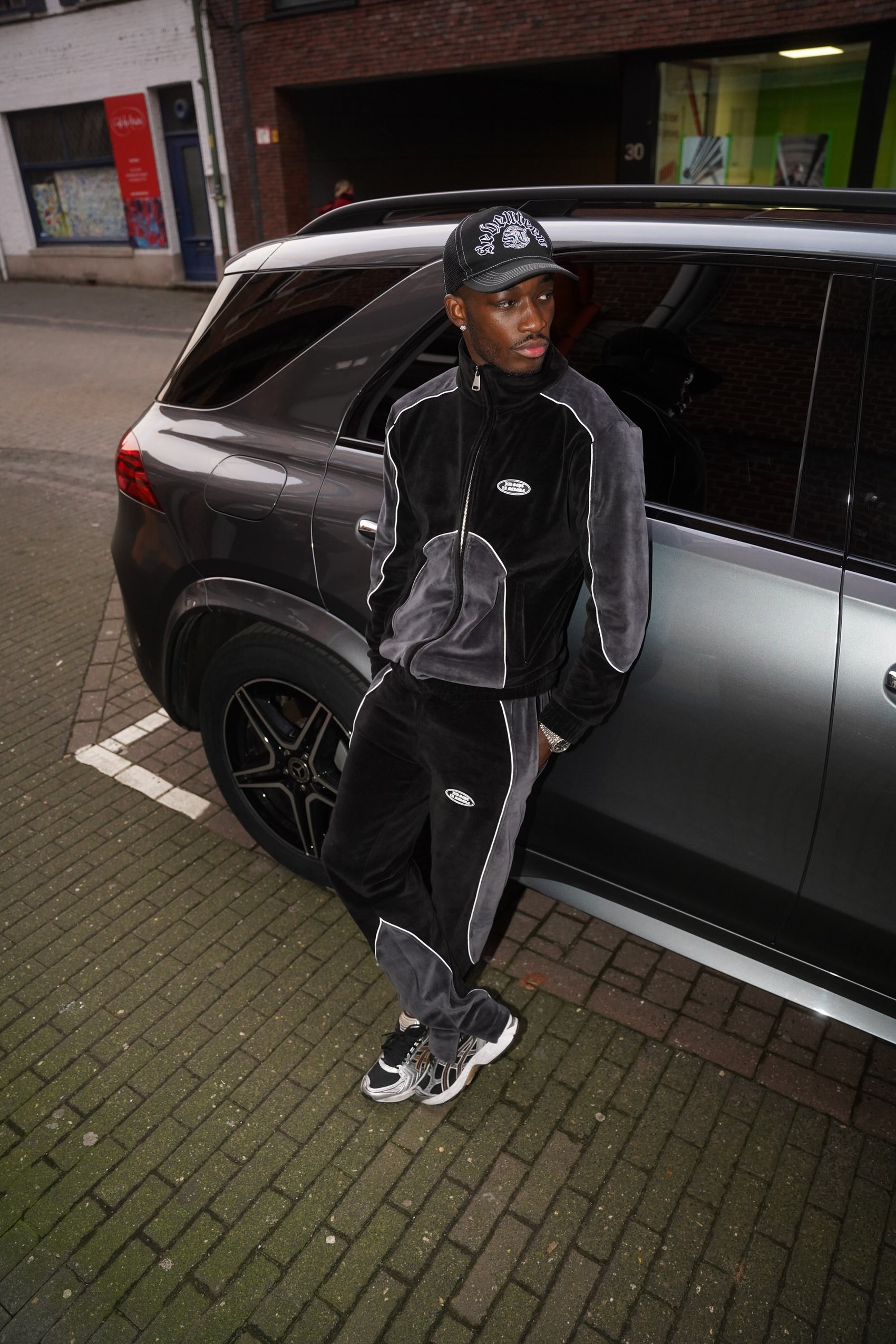 Paid in full 3.0 - Black Colorblock Velvet Pants