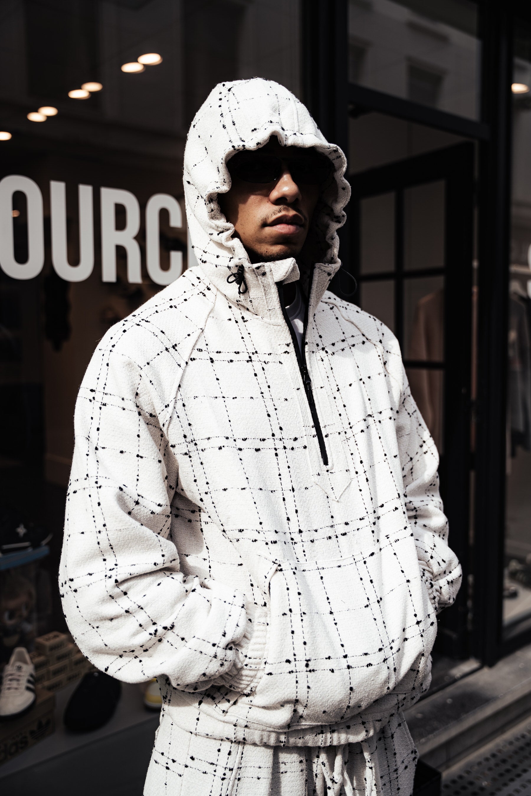 Seventeen Boucle Tweed Hoodie in White – SEVENTEENTHEBRAND