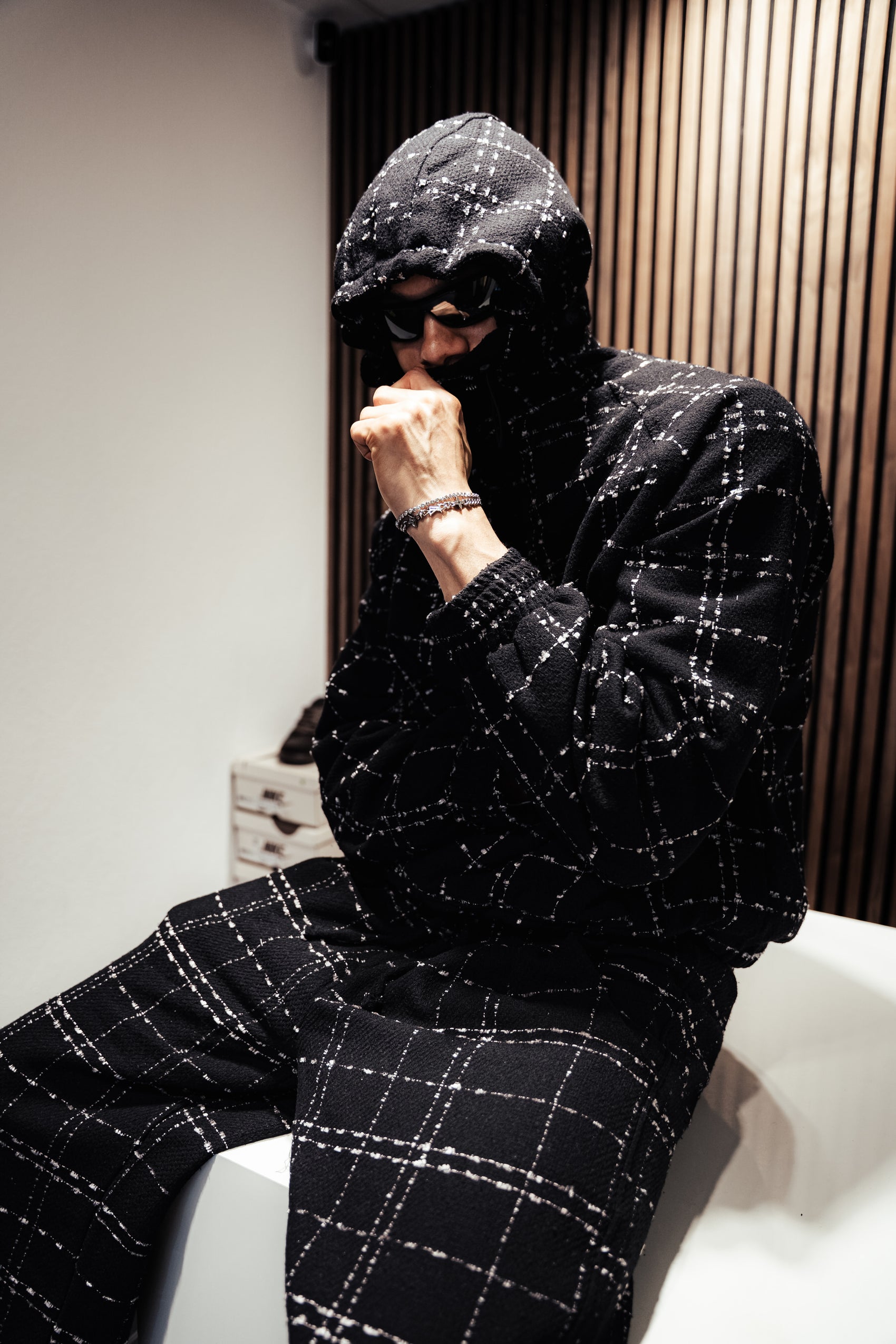 Seventeen Boucle Tweed Pants in Black