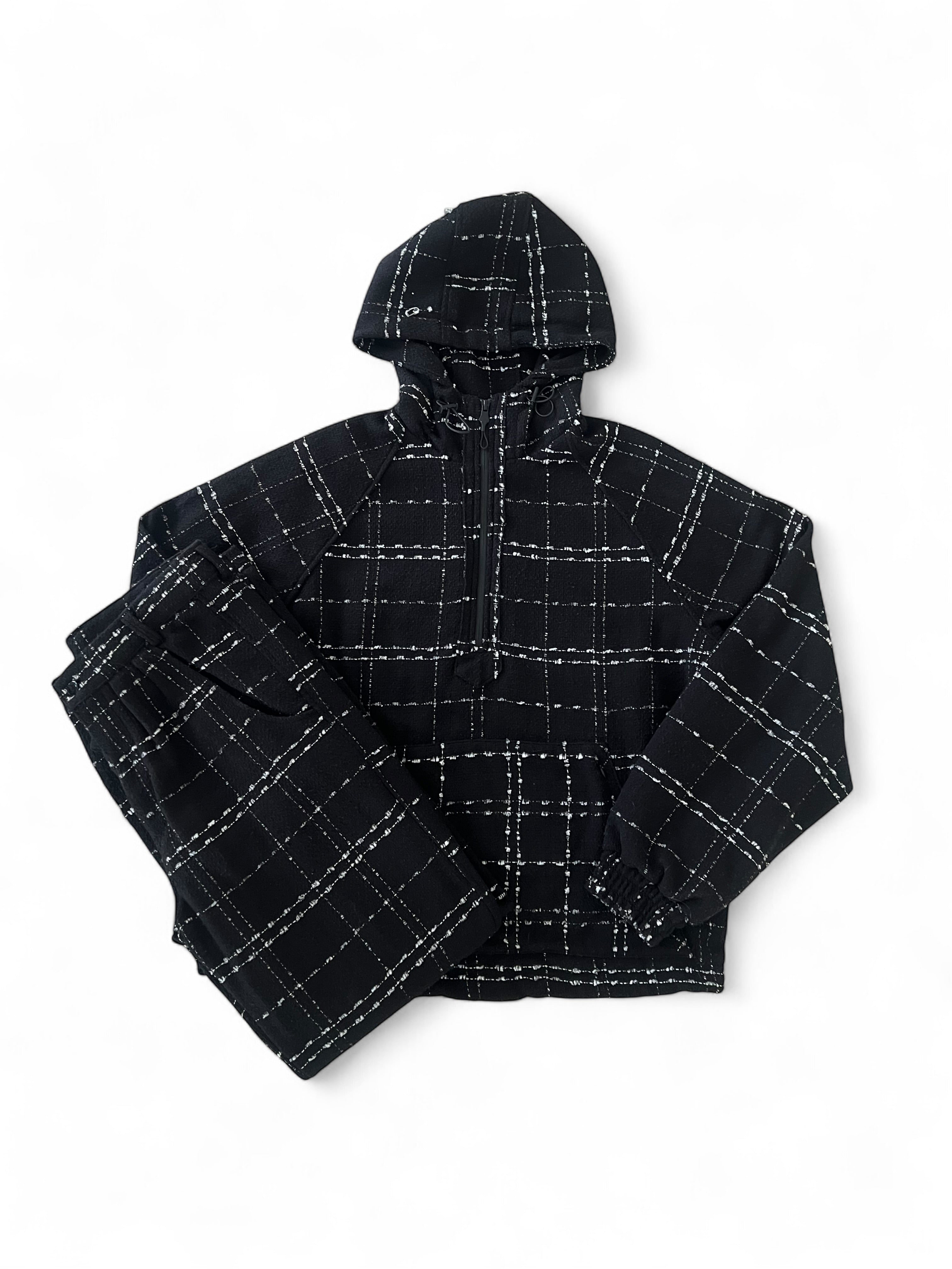 Seventeen Boucle Tweed Hoodie in Black – SEVENTEENTHEBRAND
