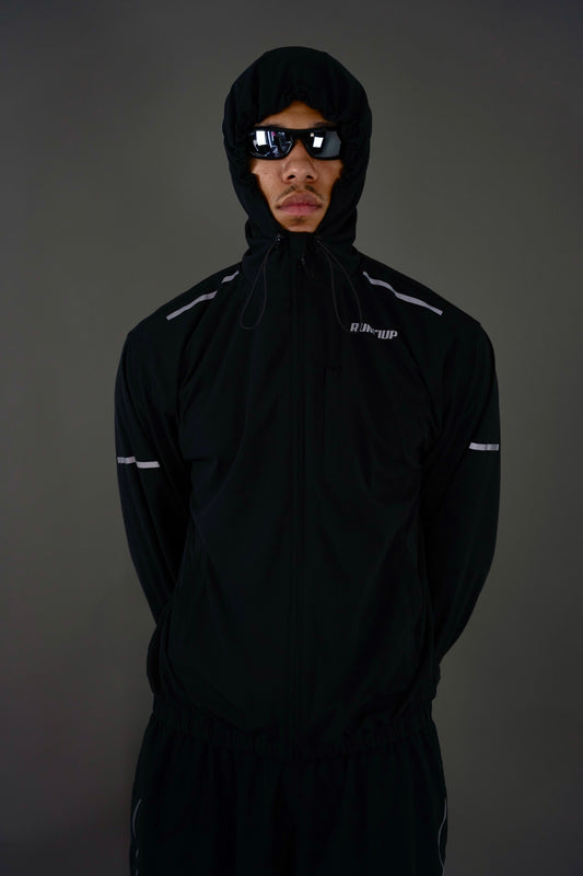 RUN17UP Gymwear Vest in Black