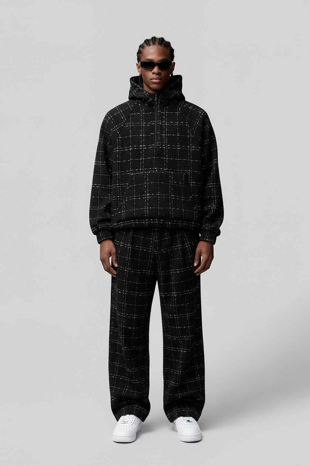 Seventeen Boucle Tweed Hoodie in Black – SEVENTEENTHEBRAND