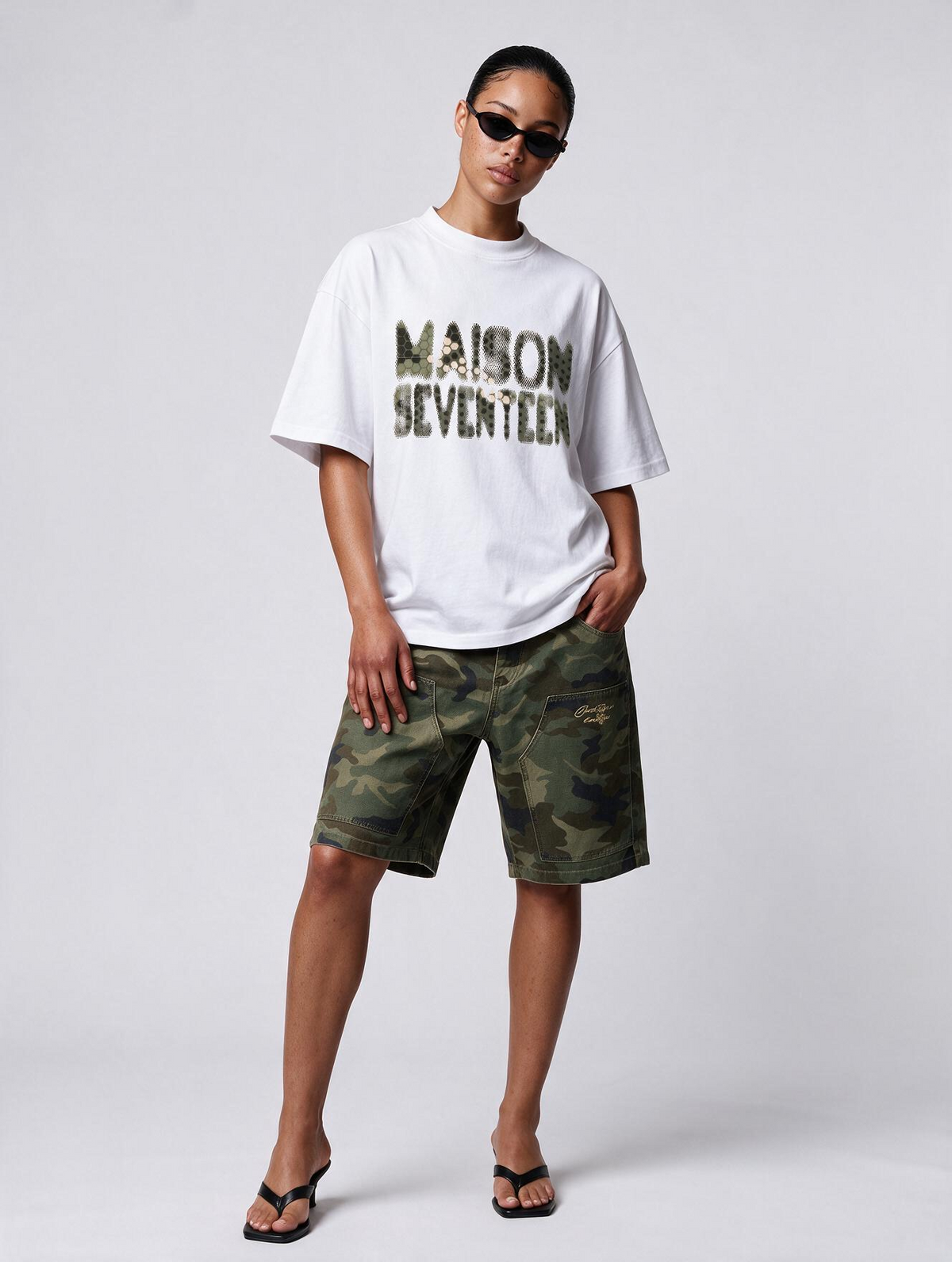 Maison Seventeen Camo Print White Tshirt
