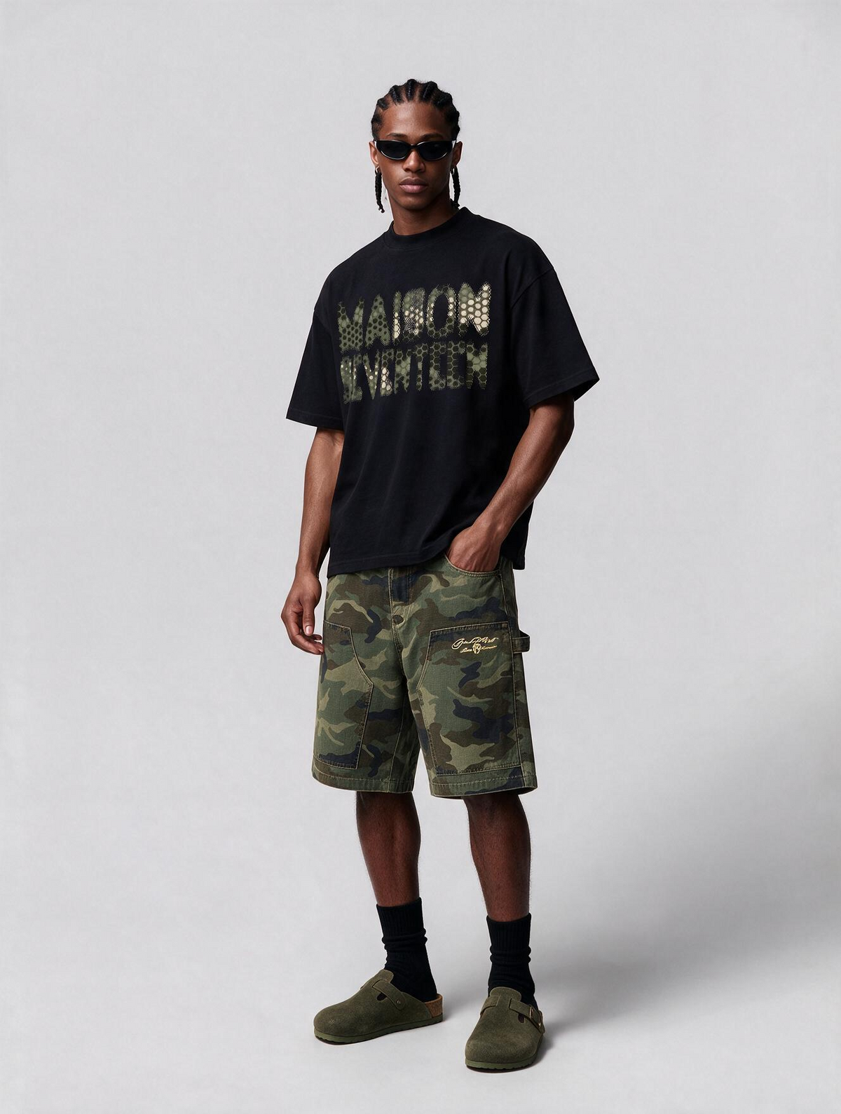 Maison Seventeen Camo Print Black Tshirt