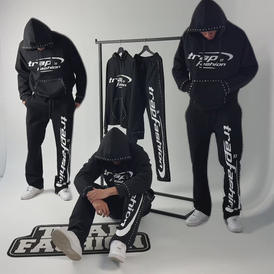 Model wearing oversized trapfashion seventeenthebrand diamond hoodie outside