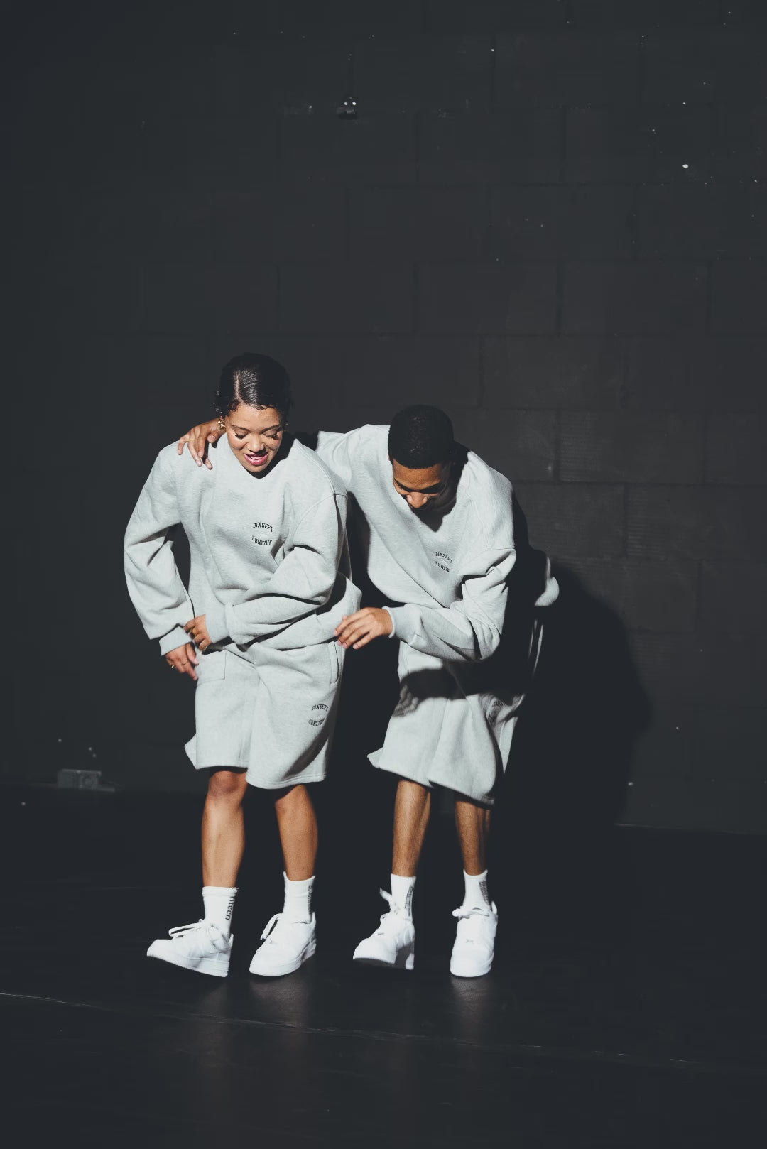 Dixsept Svtn Grey Crewneck