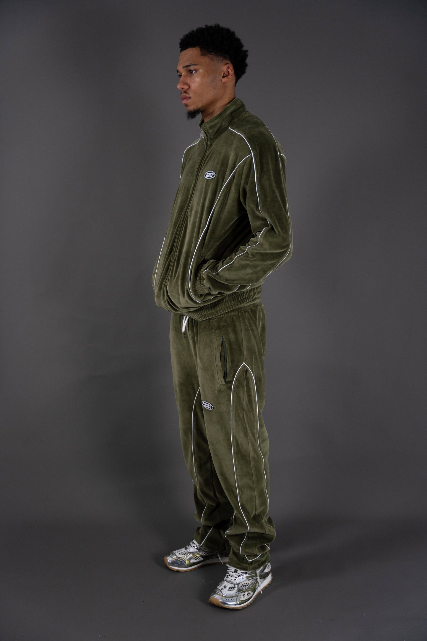 Paid in full 3.0 - Khaki Velvet Vest